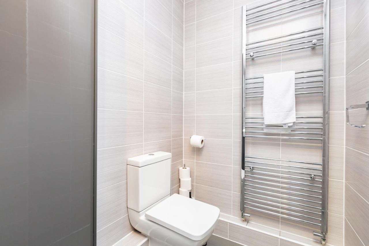 Manhattan Heights - 5 Maidstone Luaran gambar